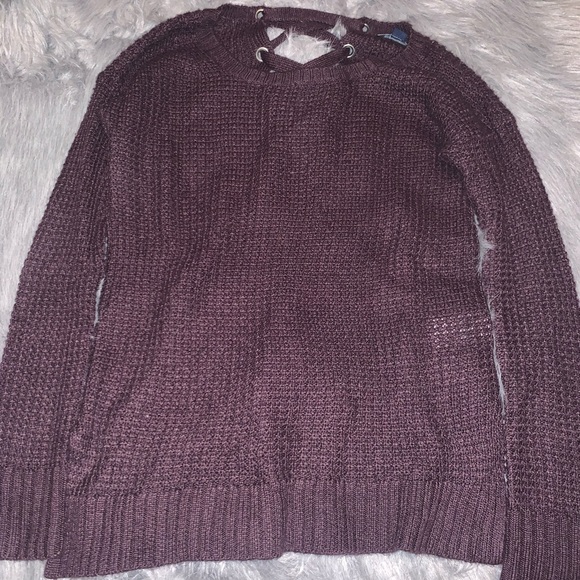 Sweater - Picture 1 of 3